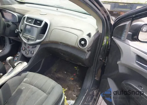 2017 Chevrolet Sonic Lt Auto из США, поврежденный, VIN 1G1JD5SBXH4102715